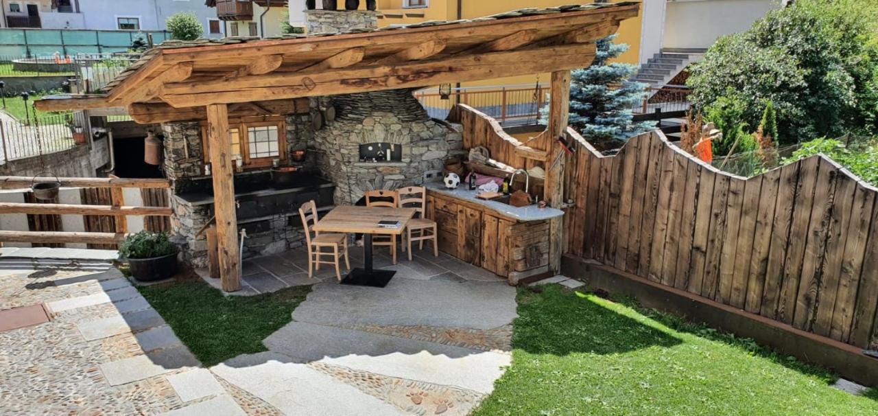 Al Bait Da Lucia Bormio Acomodação com café da manhã Exterior foto